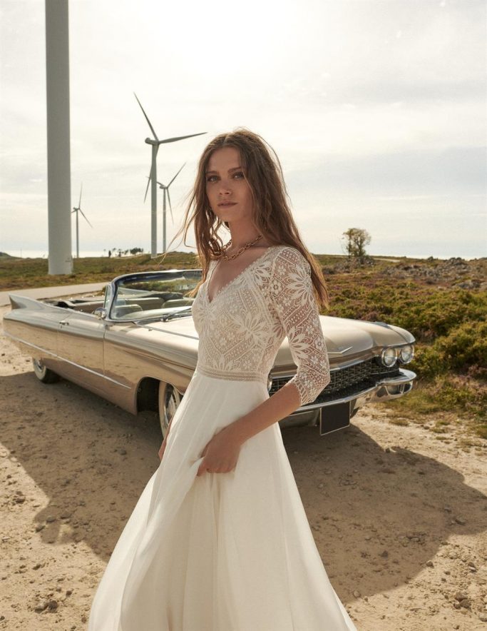 Designer 2 Rembo Styling Cannon, modernes Brautkleid mit Spitzenoberteil und langen Ärmeln